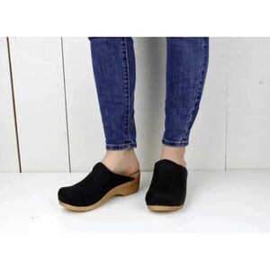 Sanita Wood Clogs Women's 8.5-9 US (39EU) Black Suede Slip On Made In Poland